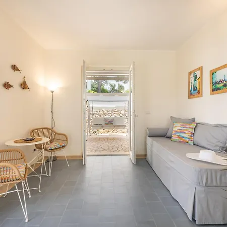Apartment Raffaela - Piano Terra - Via Tasso Torre Suda